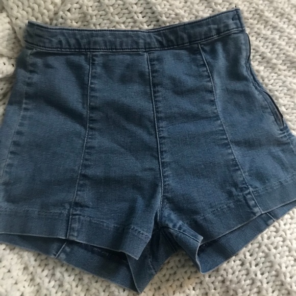 H&M vintage shorts - Picture 2 of 3